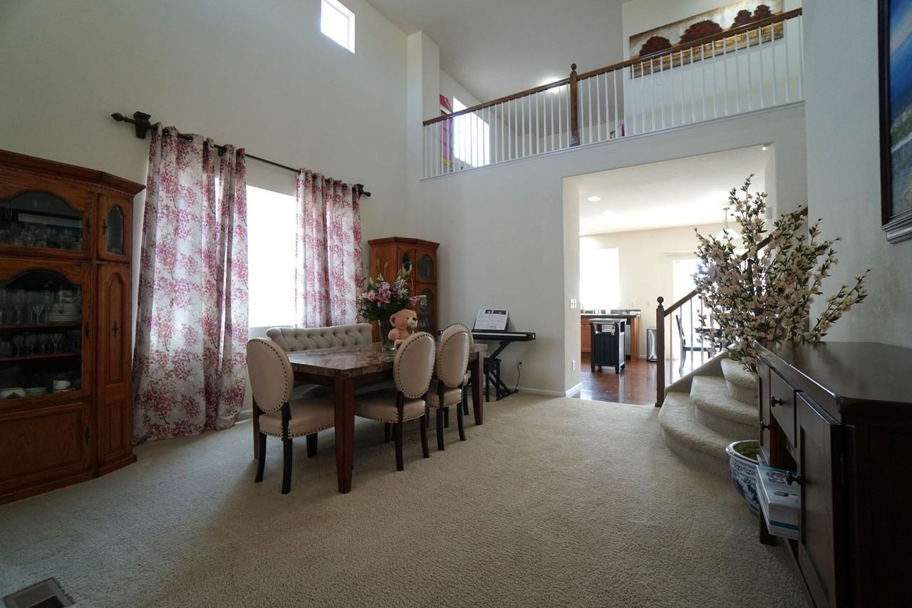 9690 Beryl Dr - Photo 3 of 29