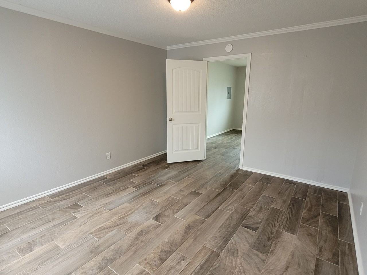 27 W Thatcher St - Photo 3 of 17