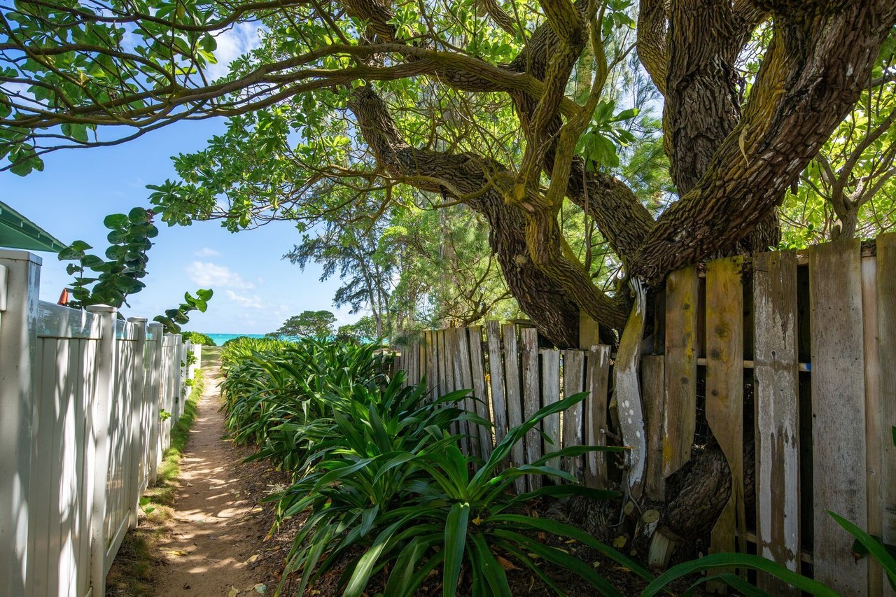 156C N Kalaheo Ave - Photo 3 of 9