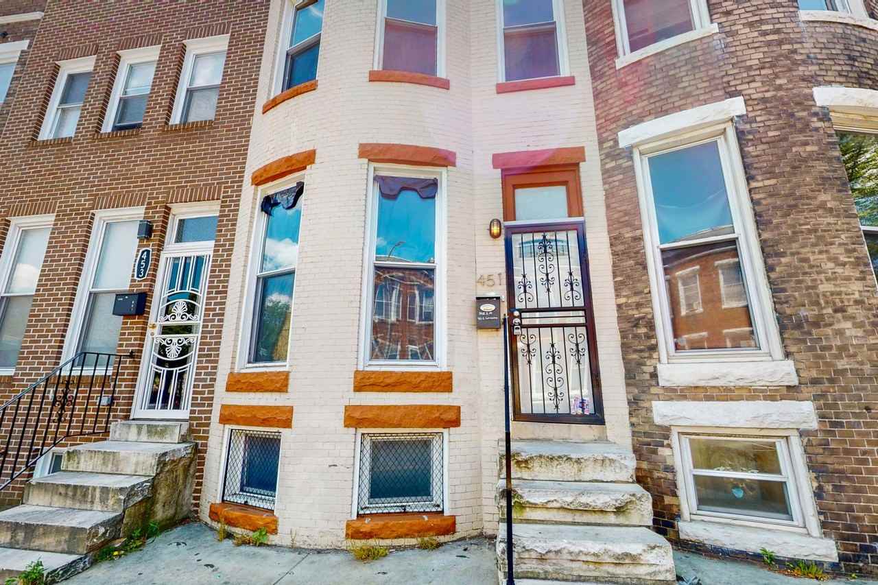 451 E Lorraine Ave - Photo 2 of 40