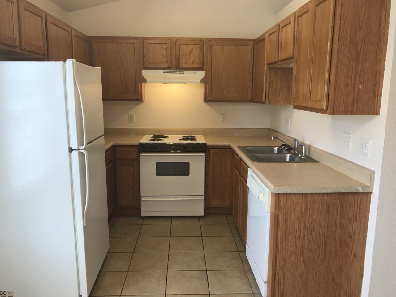 504 Twin Oaks - Photo 5 of 12