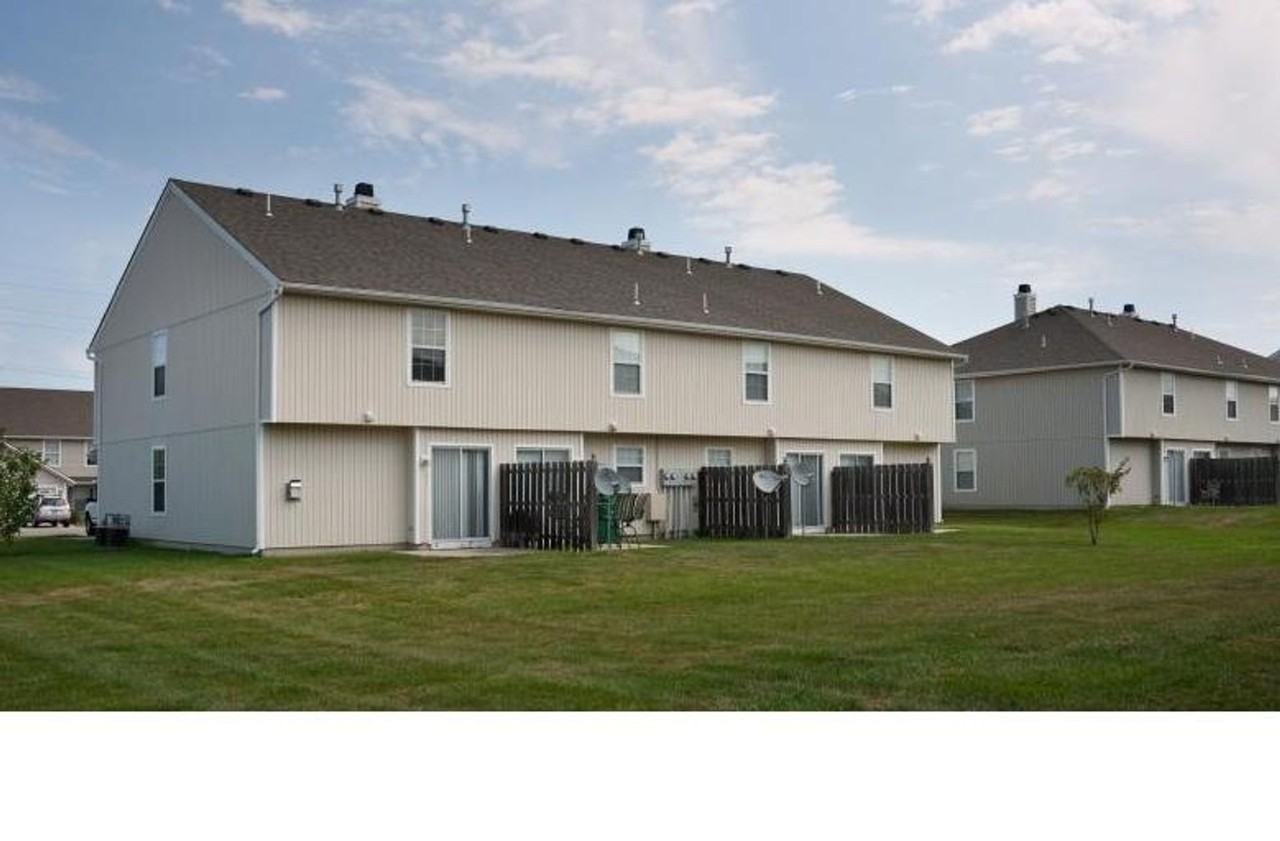 908-914 Garden Way - Photo 2 of 14
