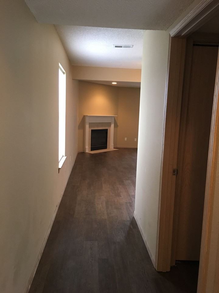 908-914 Garden Way - Photo 5 of 14
