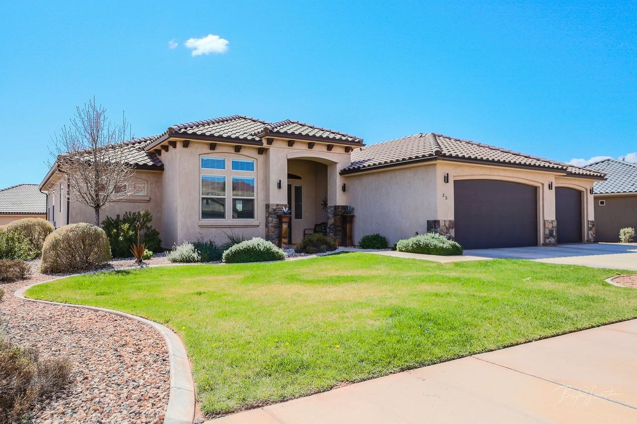 35 W 460 S - Photo 2 of 50