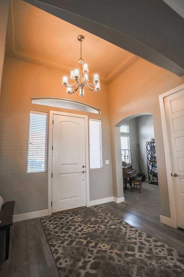 35 W 460 S - Photo 3 of 50