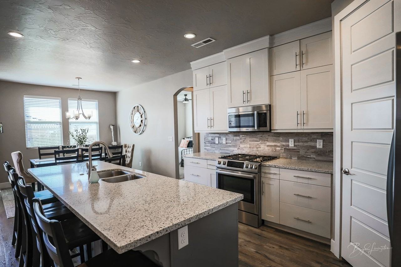 35 W 460 S - Photo 7 of 50