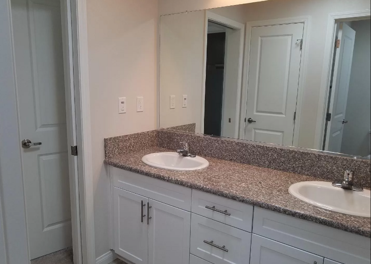 877 Humbert Ave, San Luis Obispo, CA 93401 3 Bedroom Apartment for