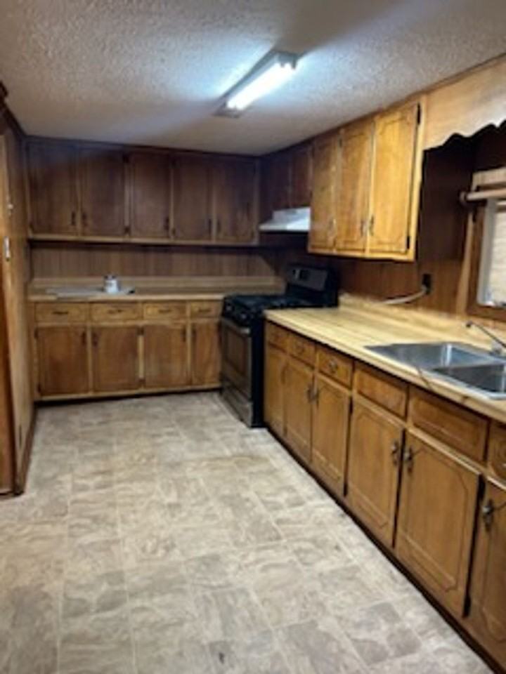 130 Grantham St - Photo 5 of 10