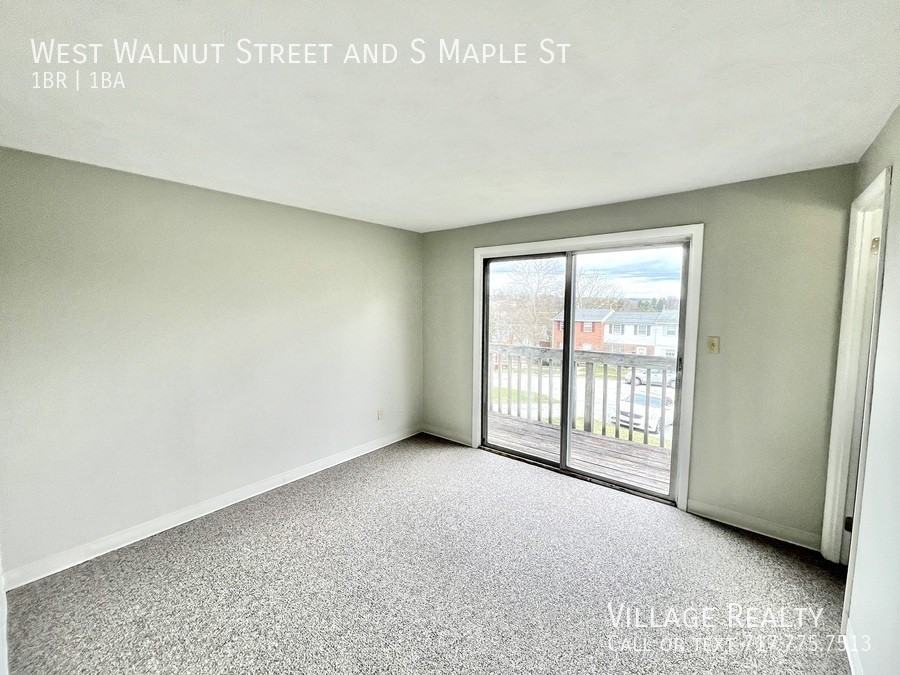 Walnut & S Maple St #D - Photo 4 of 50