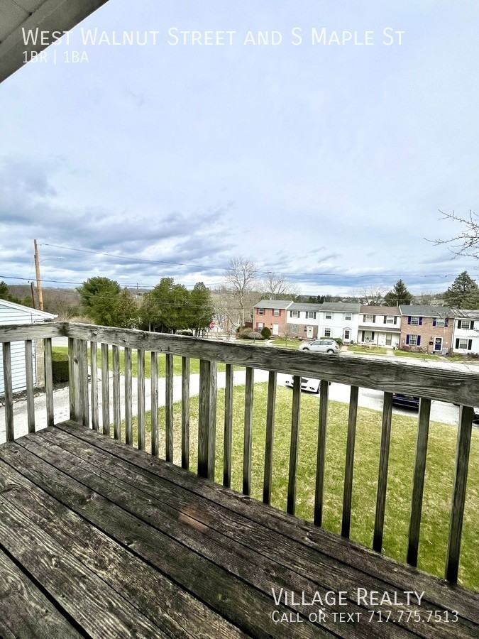 Walnut & S Maple St #D - Photo 7 of 50