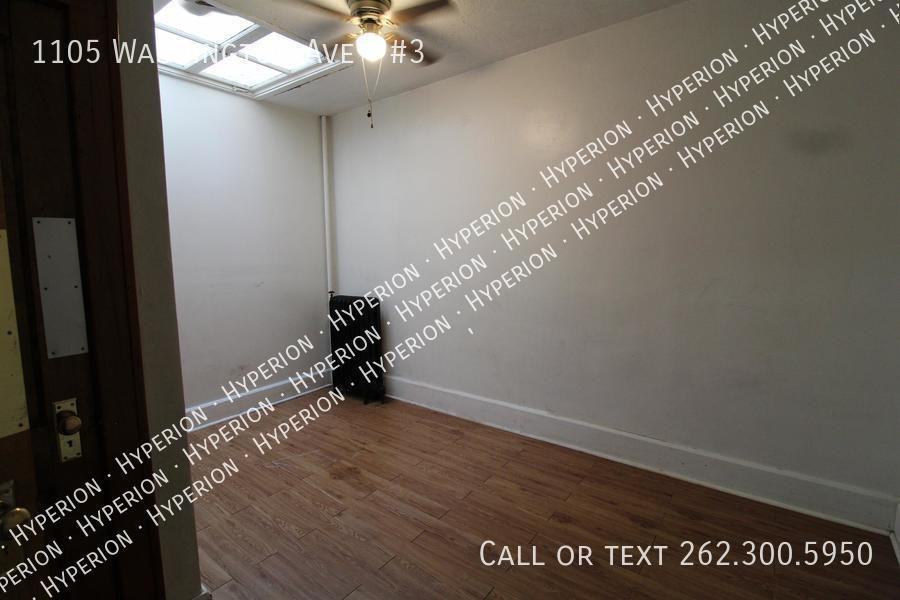 1105 Washington Ave #3 - Photo 6 of 8