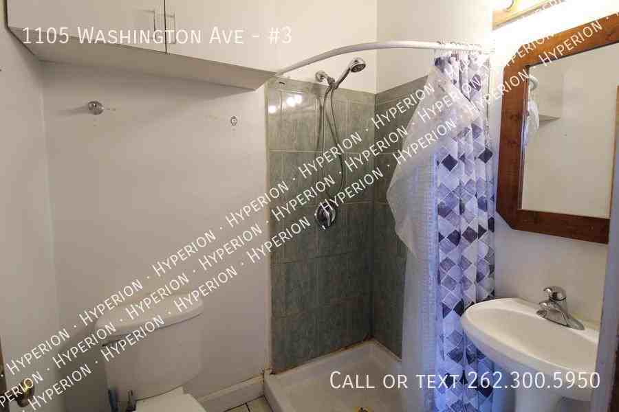 1105 Washington Ave #3 - Photo 7 of 8