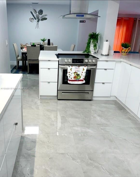 2227 Nw 65th Ave - Photo 3 of 16