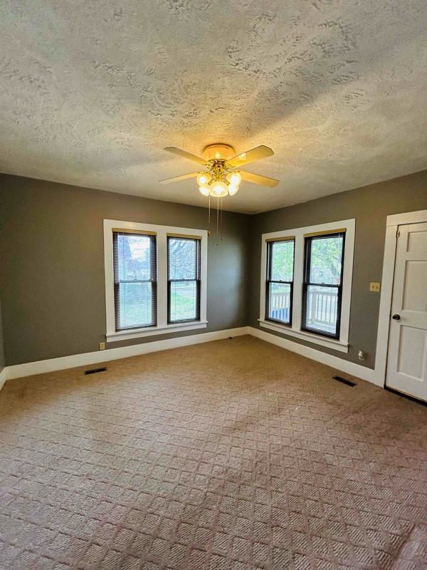 310 Montague St - Photo 3 of 15