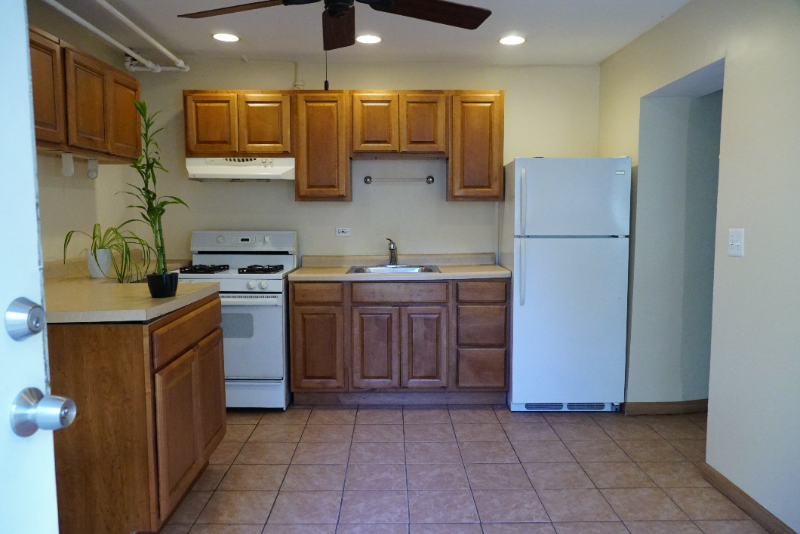 4116 N Keeler Ave #BS