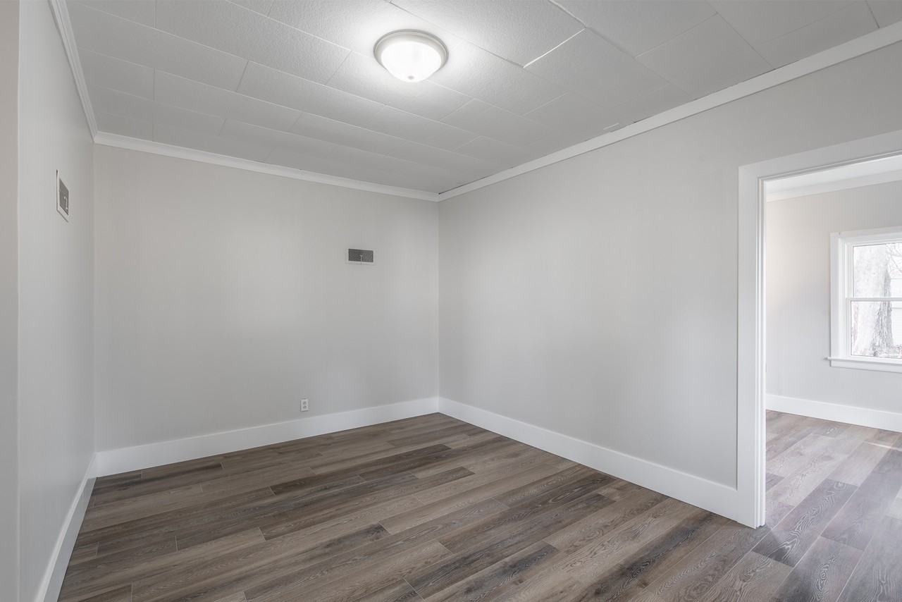 201 14th St #1 - Photo 2 of 14