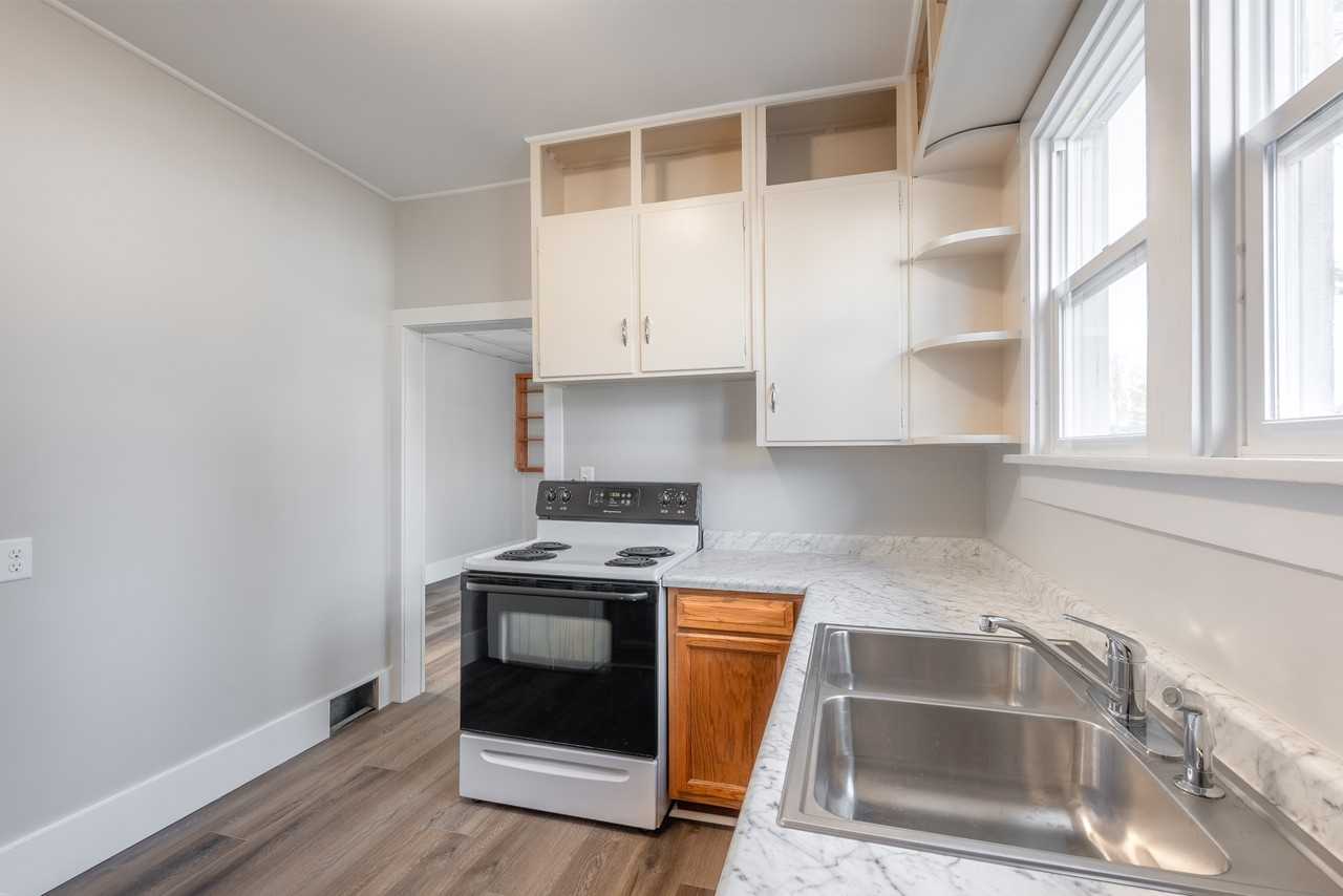 201 14th St #1 - Photo 6 of 14