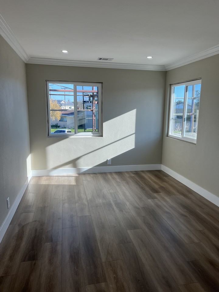 1931 W Harvard St #NA - Photo 2 of 28