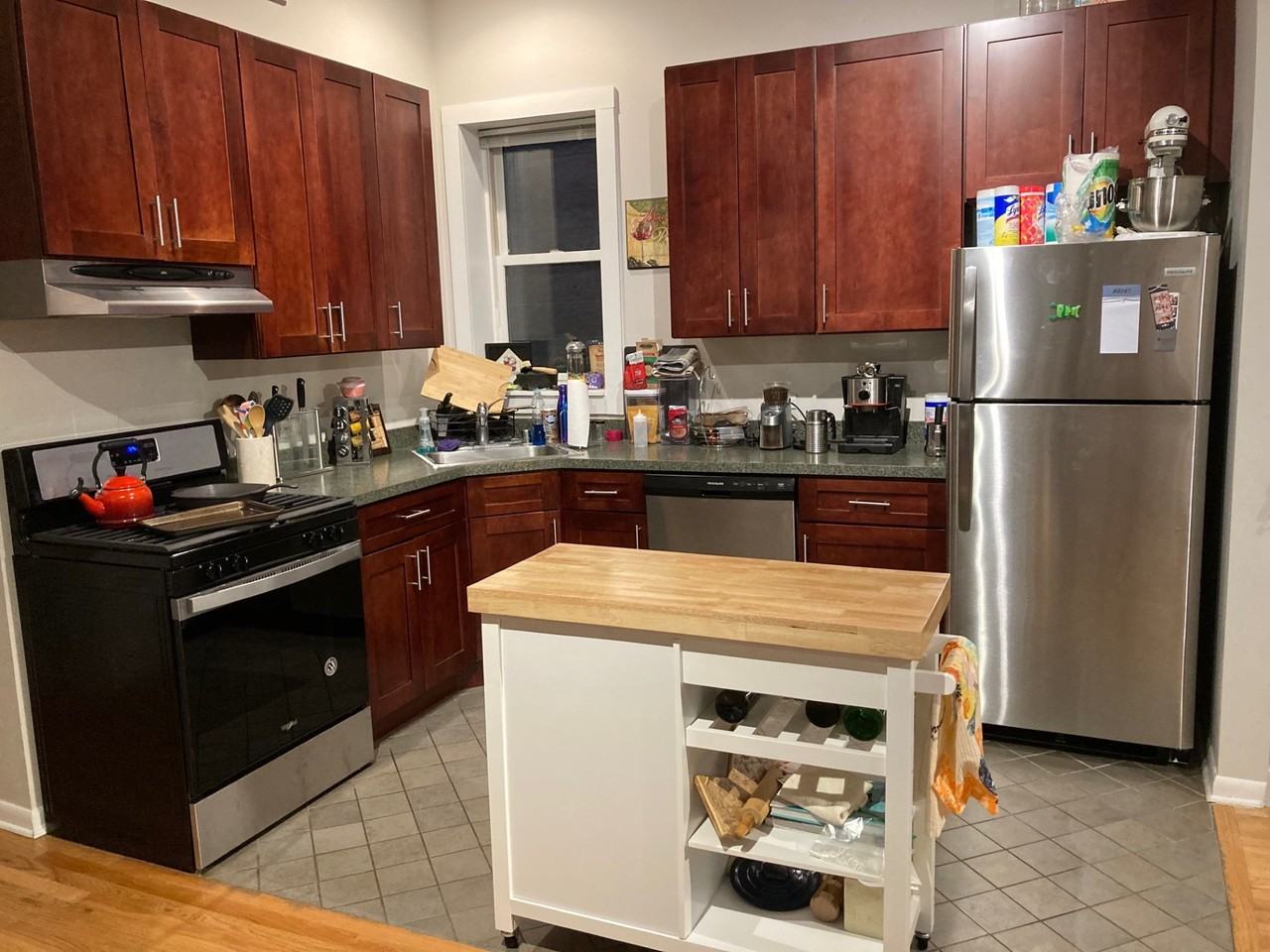 1735 W Crystal St #2F - Photo 5 of 10