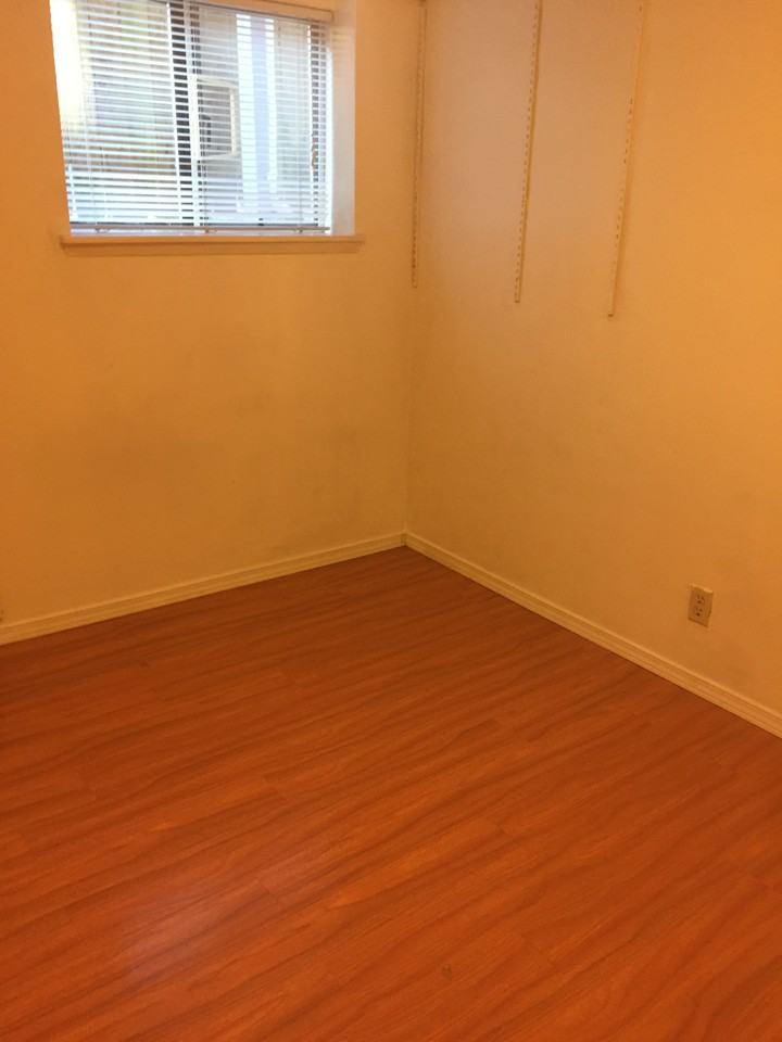 6244 25th Ave Ne #NA - Photo 5 of 9