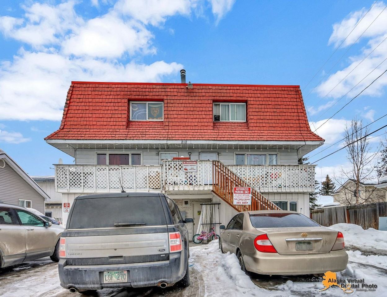 212 Taylor St - Photo 2 of 14