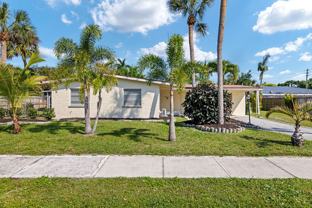 1561 Maravilla Ave - Photo 1 of 1