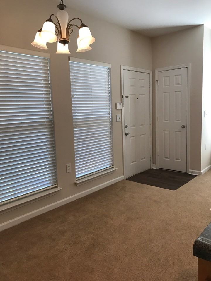 3714 Cotswold Avenue - Photo 4 of 11