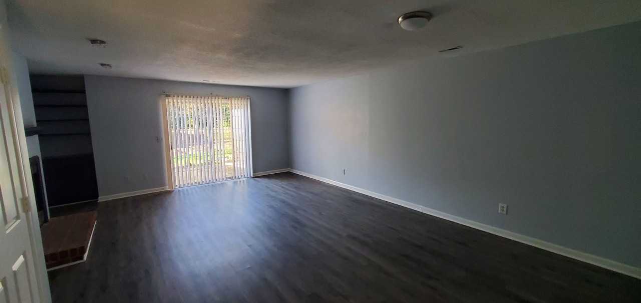 1103 Yellowbell Pl - Photo 5 of 21