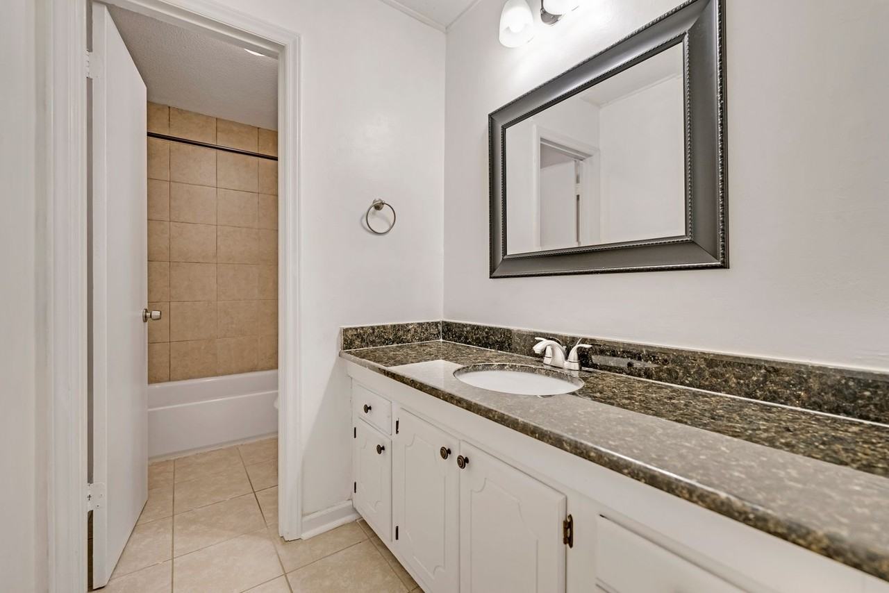 2129 Strebor St - Photo 7 of 16