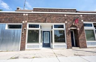 featured image of 118 E Palmer St