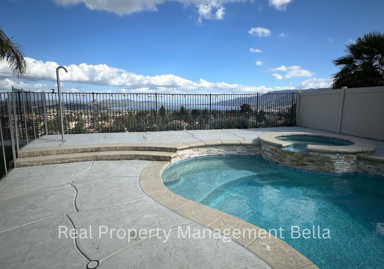 15290 Madrone Ct - Photo 5 of 48