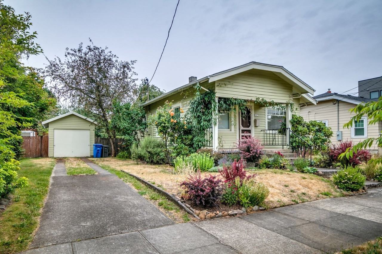 3415 Ne 51st Ave - Photo 2 of 25