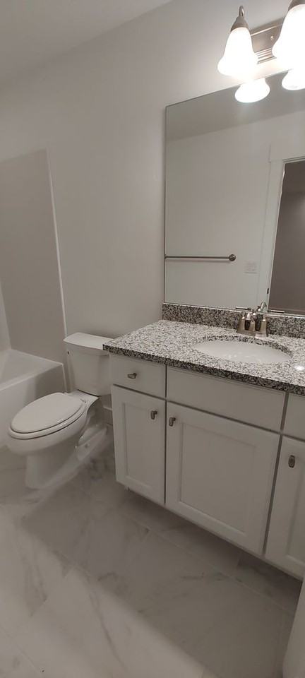 1407 S Mountain View Ct - Photo 3 of 35