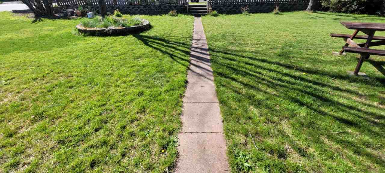 872 Marshall Ave - Photo 2 of 12
