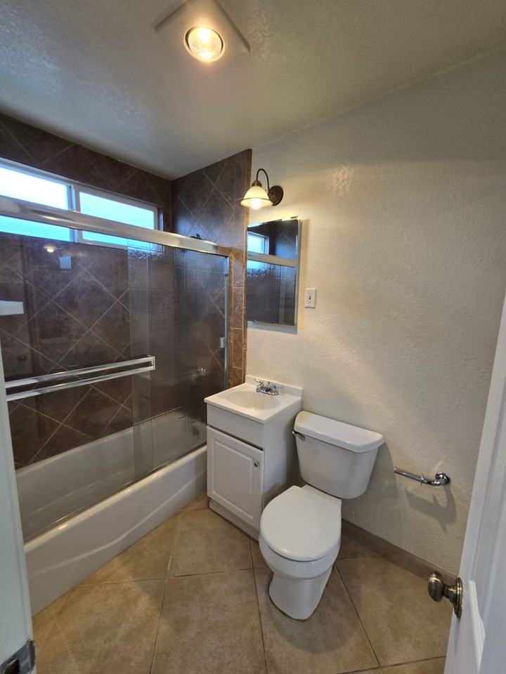 2313 Grand Ave - Photo 7 of 7