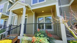 2763 Se Irwin Ct - Photo 1 of 1