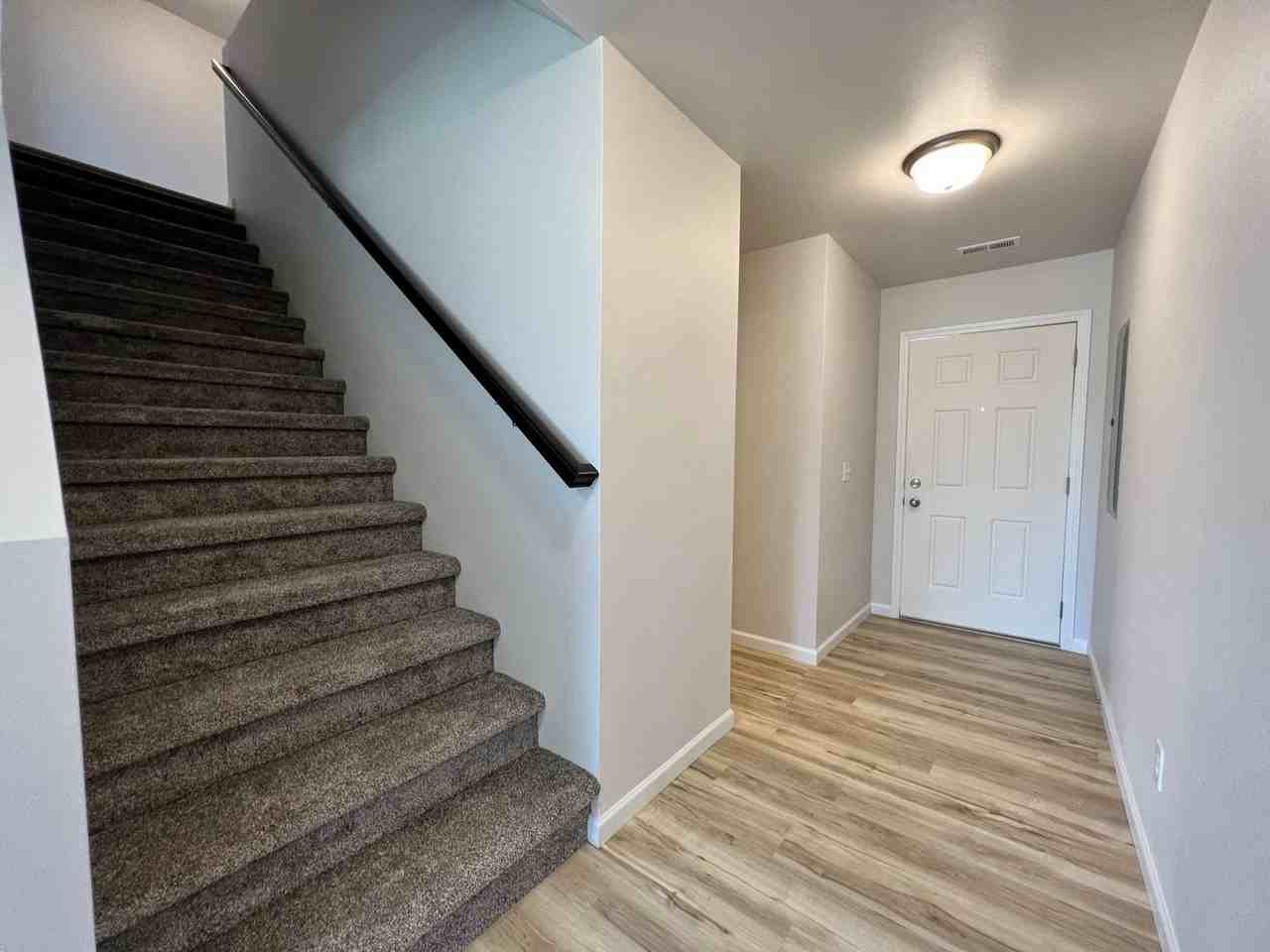 106 Marshall Loop - Photo 2 of 17