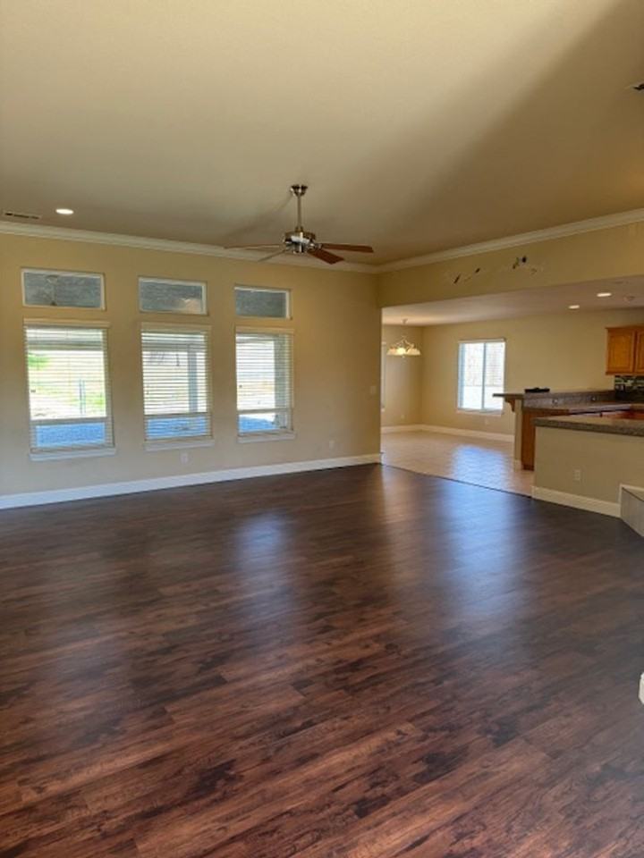 3988 Merrywood Dr - Photo 4 of 24