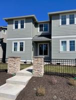 featured image of 3070 Ne Terreo Pl