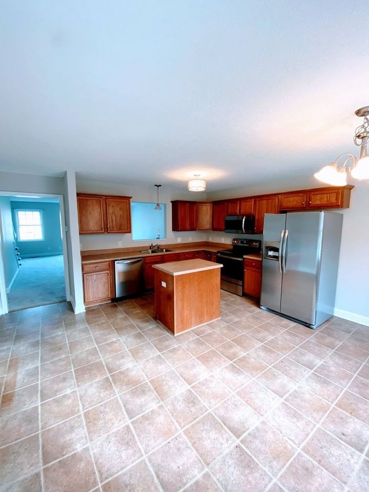 606 Northwynd Cir - Photo 5 of 9