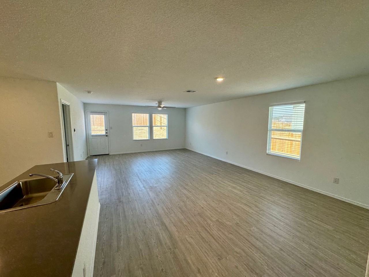 6021 Vestige Bnd - Photo 3 of 29