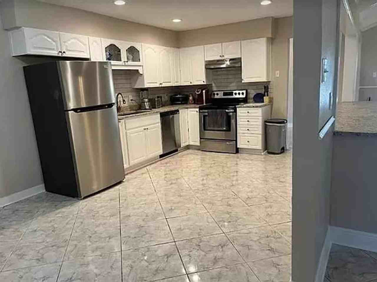 7012 Tullis Drive - Photo 3 of 20