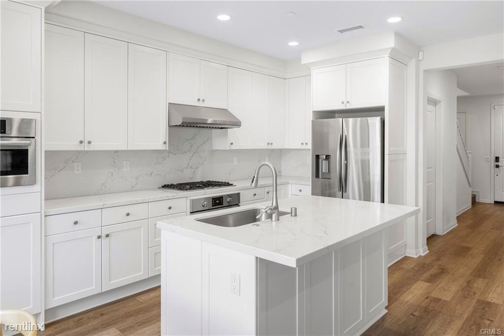 128 Okra - Photo 2 of 10