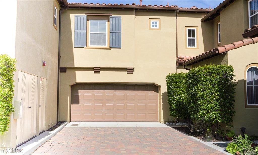 26 Paseo Vis - Photo 3 of 10