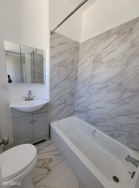 16 Duryea St - Photo 2 of 7