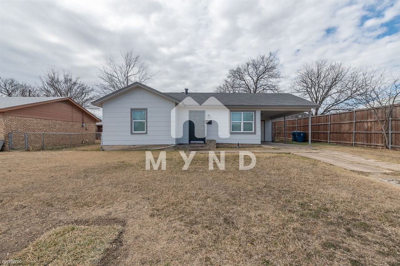 604 Globe Ave - Photo 2 of 28