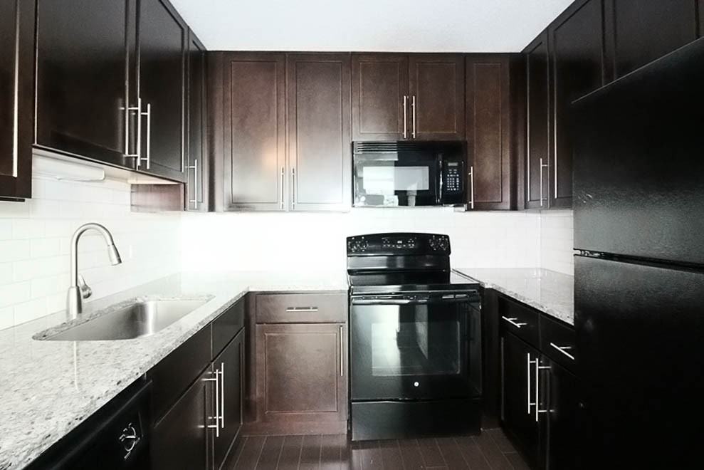 77 W Huron St - Photo 7 of 16