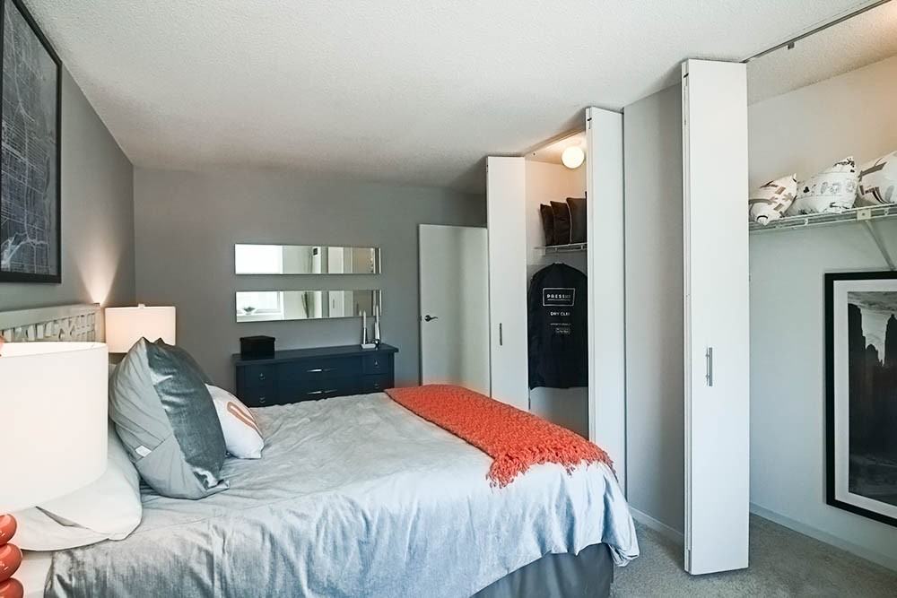 77 W Huron St #1-1 - Photo 7 of 18