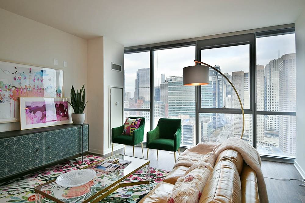 727 W Madison St #1-1 - Photo 2 of 18