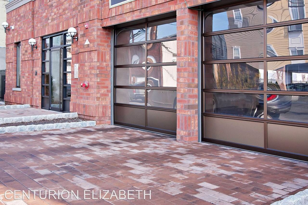 CENTURION ELIZABETH - Photo 3 of 26